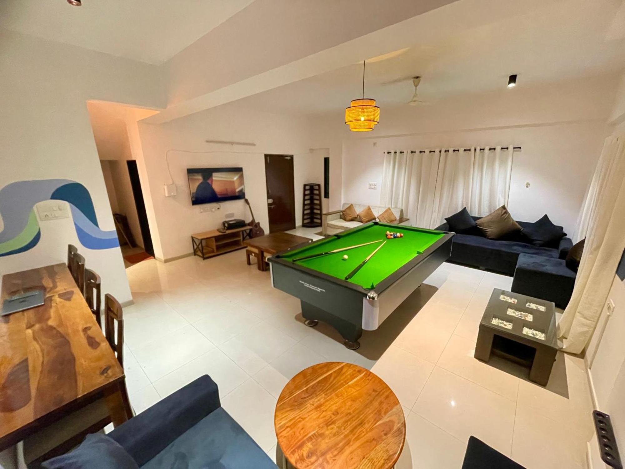 Hoshtel99 - Lux - Stay, Cowork And Cafe - Luxurious Twin * Pune